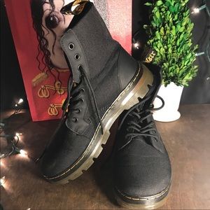 $35 Dr. Martens Boots M(9) W(10)💥